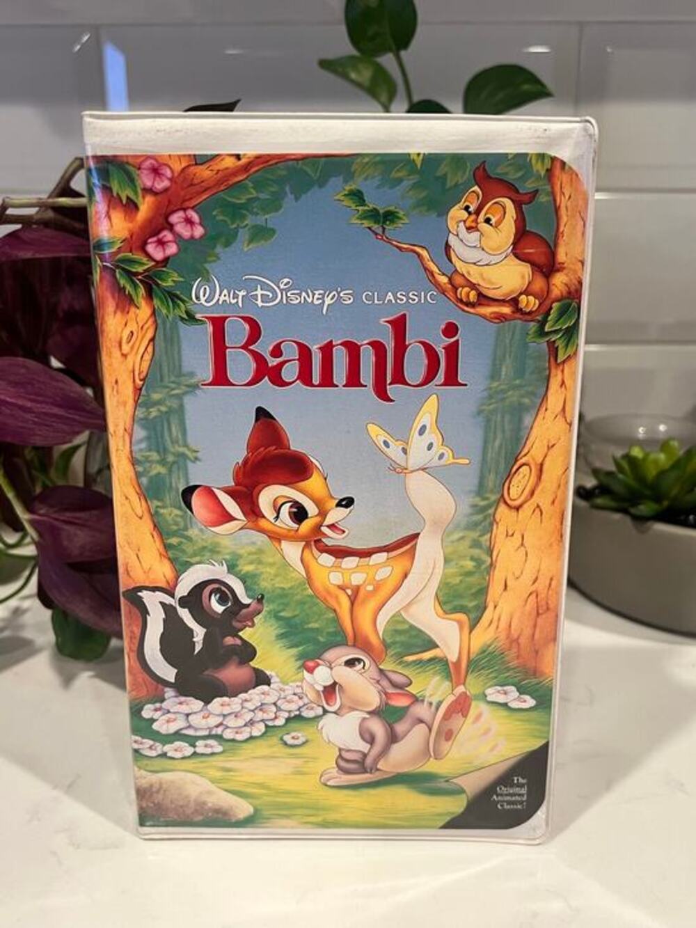 Vintage Disney Bambi Black Diamond VHS 1989 Clamshell